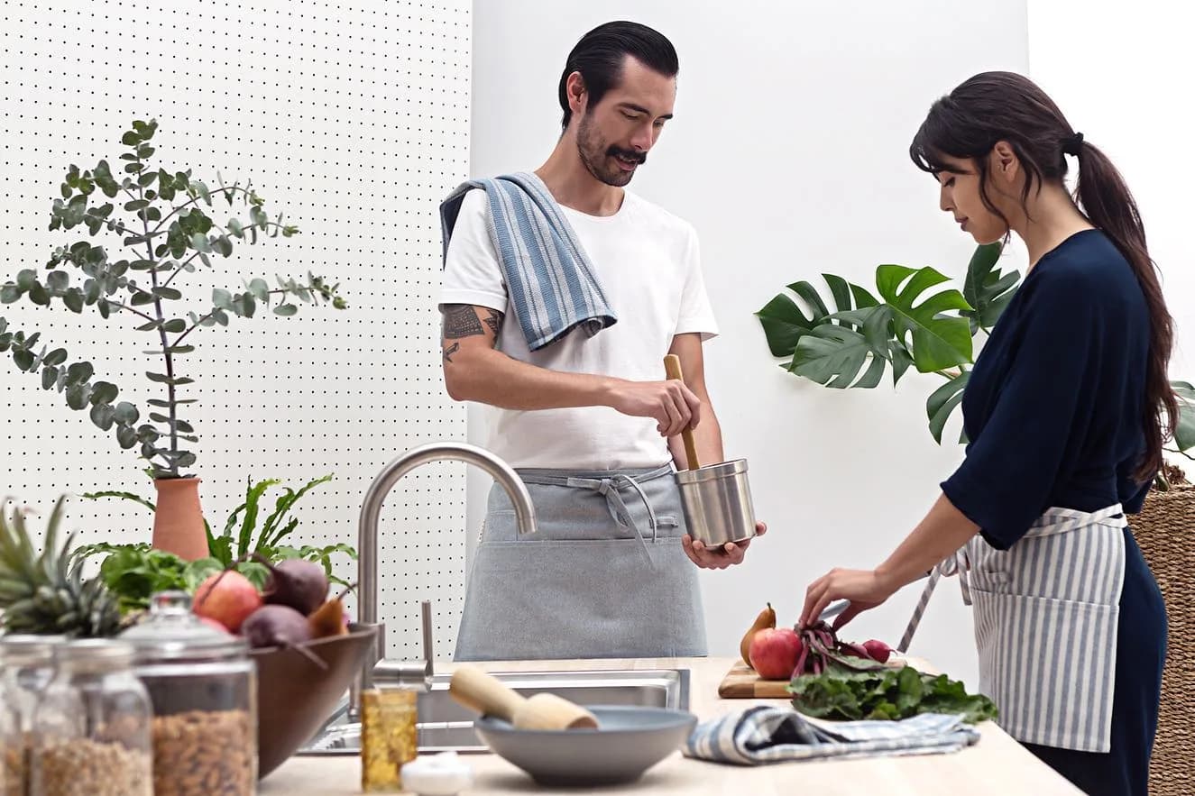memma aprons and kitchen towels
